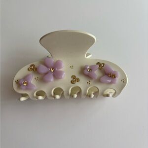 Ivory Floral Hair Claw with Lilac Flowers